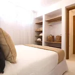 The Nine Graces - Apartements Apartamento *